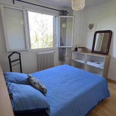 Belle Avec Piscine A *