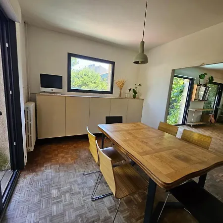 Villa Grande Maison Avec Piscine A Montpellier